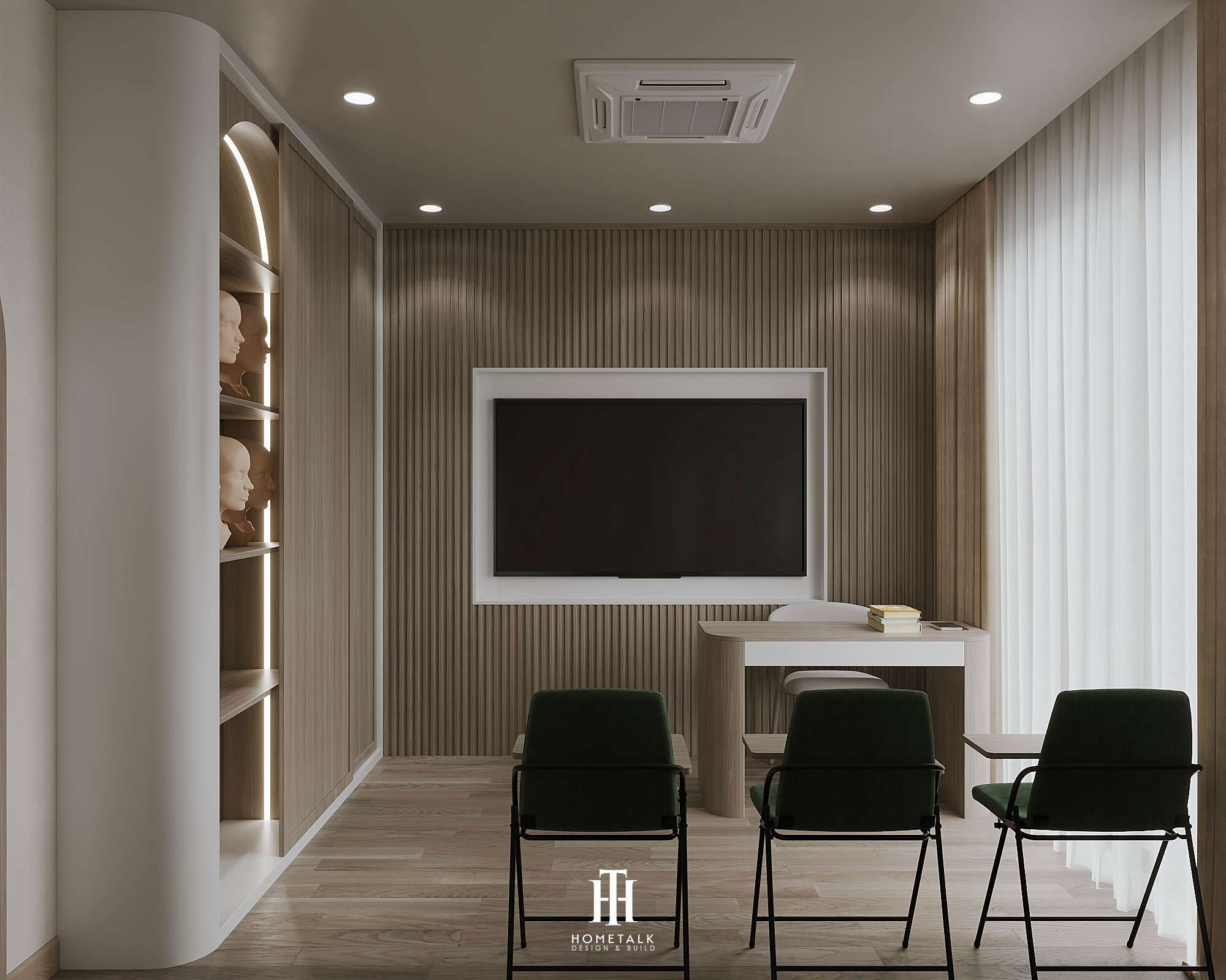 Phòng học đào tạo spa trang bị màn hình lớn và bàn ghế chuẩn chỉnh cho học viên